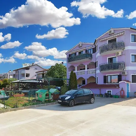 Fuer 4 Personen Ca 75 Qm In Peroj, Istrien Istrische Riviera * Peroj